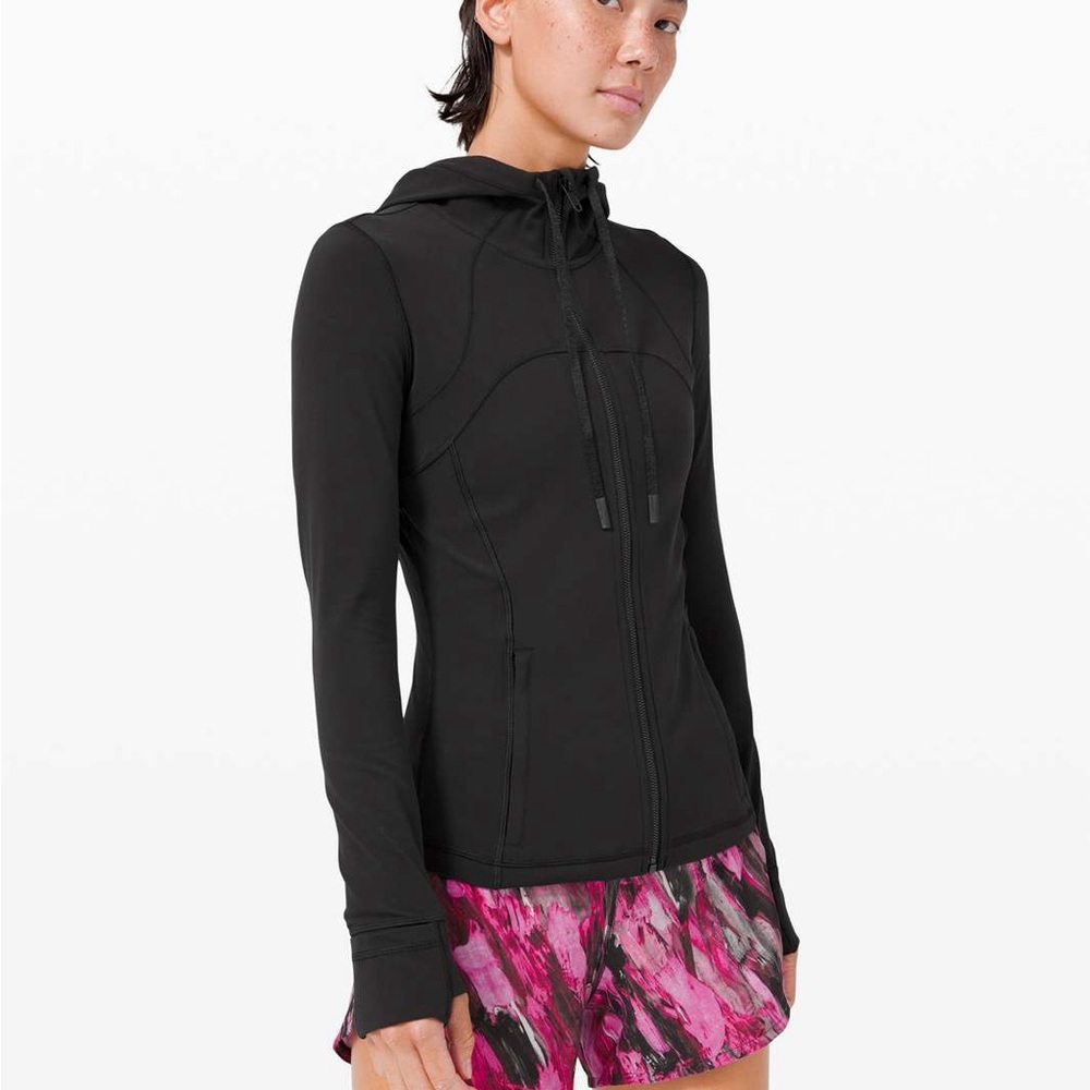 Lululemon Hooded Define Jacket *Nulu in black